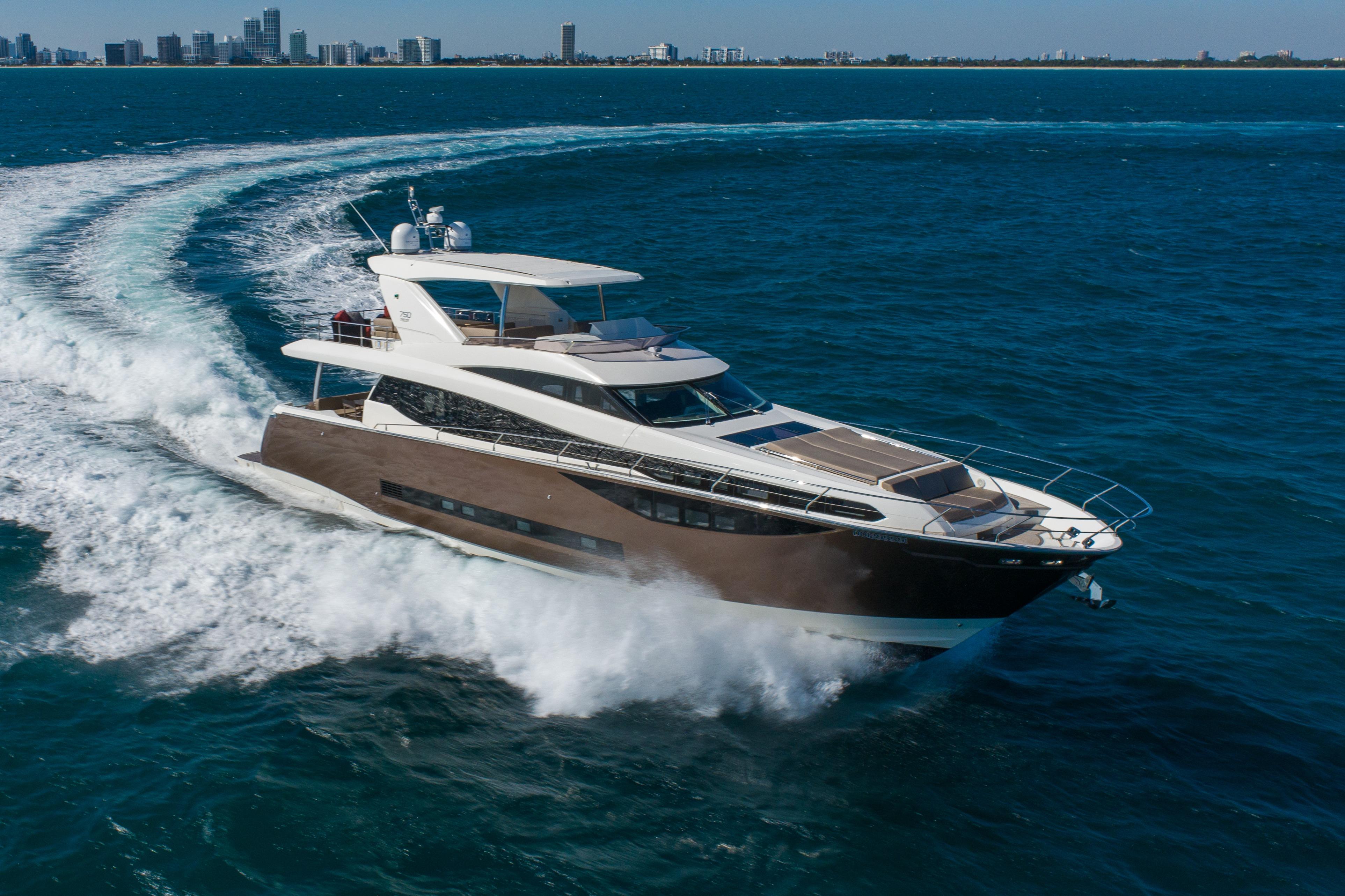 2015 Prestige 750