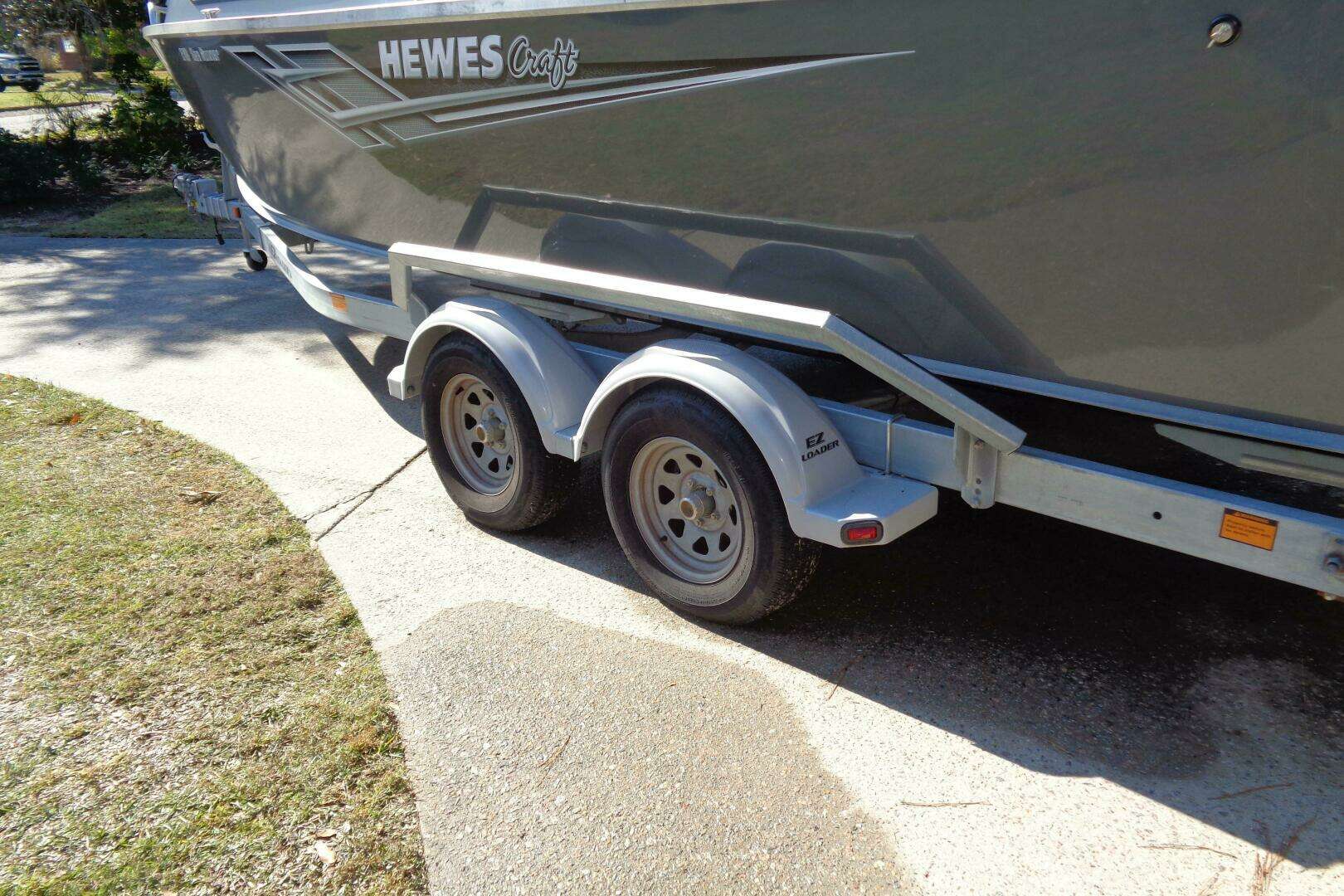 2022 Hewes 210 Sea Runner ET HT - Image 9