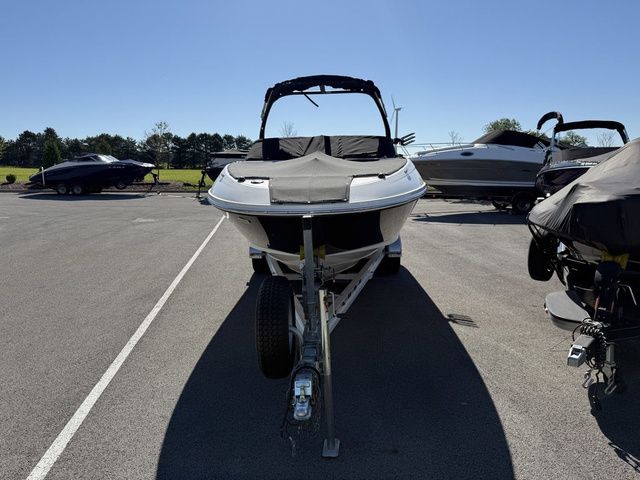 2017 Sea Ray SDX 240 - 22