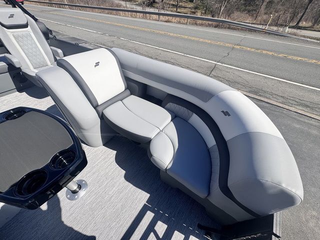 2026 Starcraft EXS 1 Q DH Tri-Toon Includes 140hp and Trailer - 8