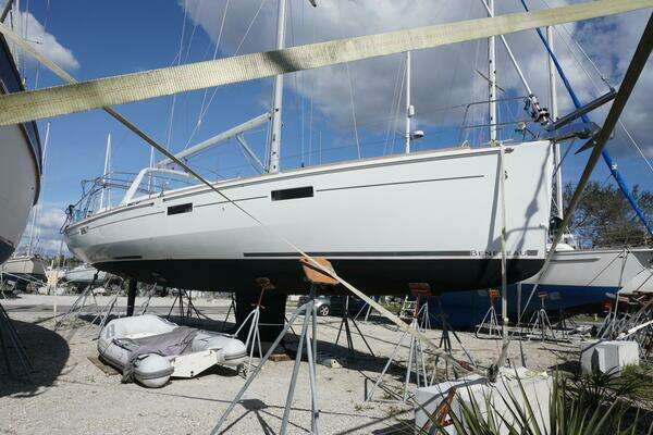 2012 Beneteau Oceanis ICW
