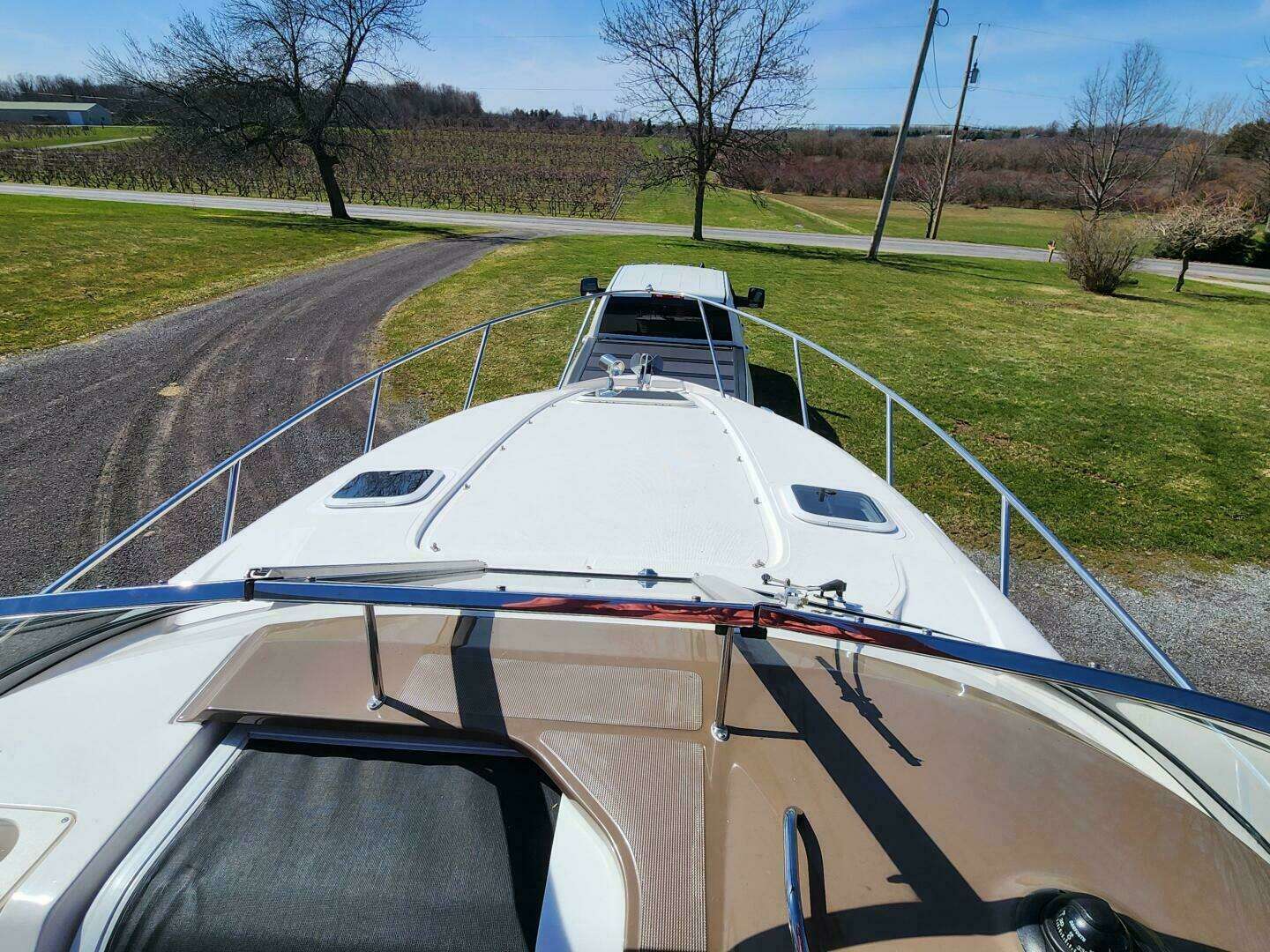 2005 Regal Commodore 2765 - Image 4