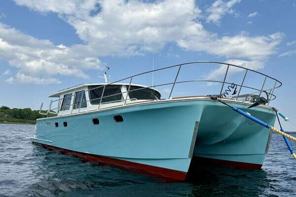 2014 Maine Cat P44