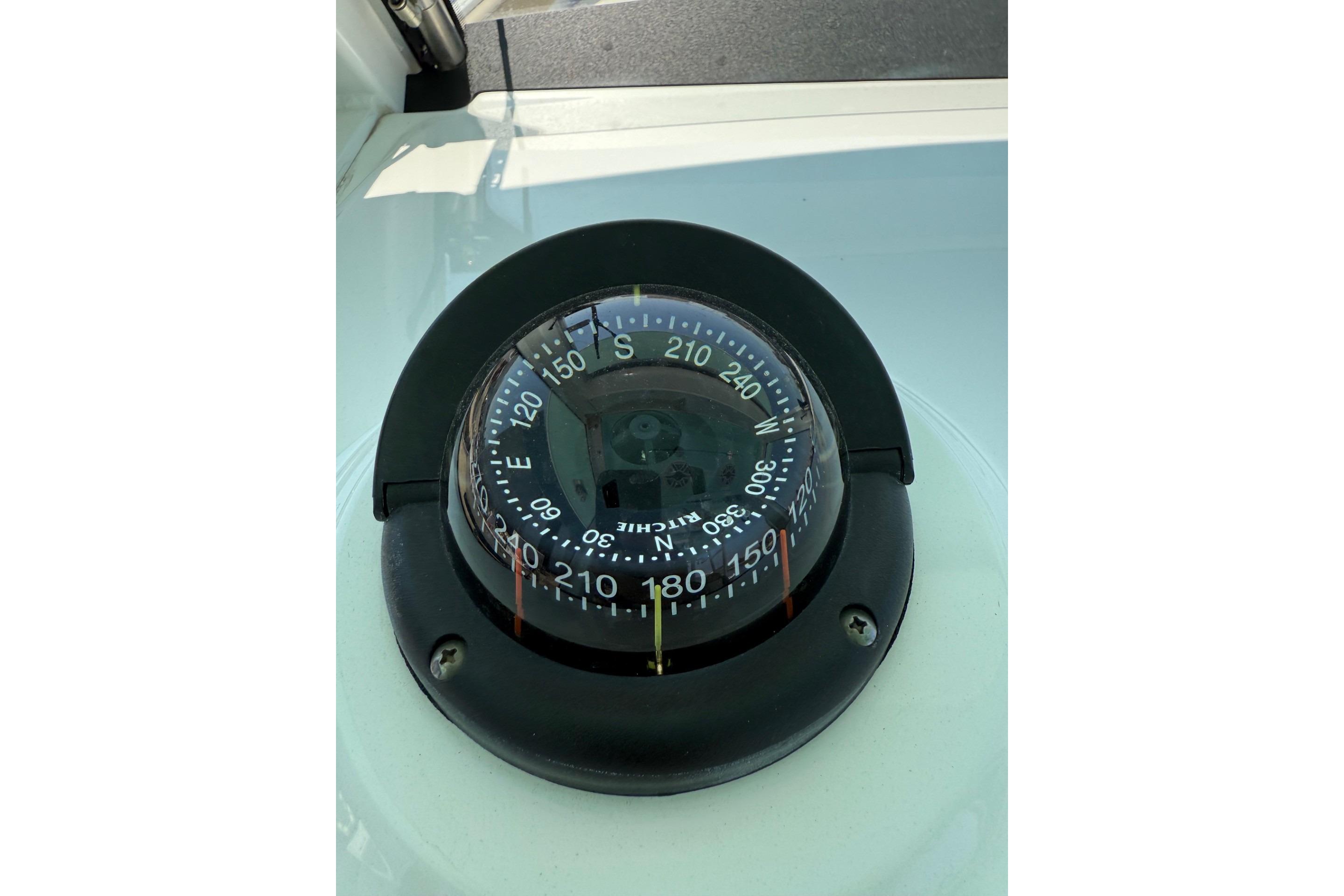 2021 Everglades 365 Center Console