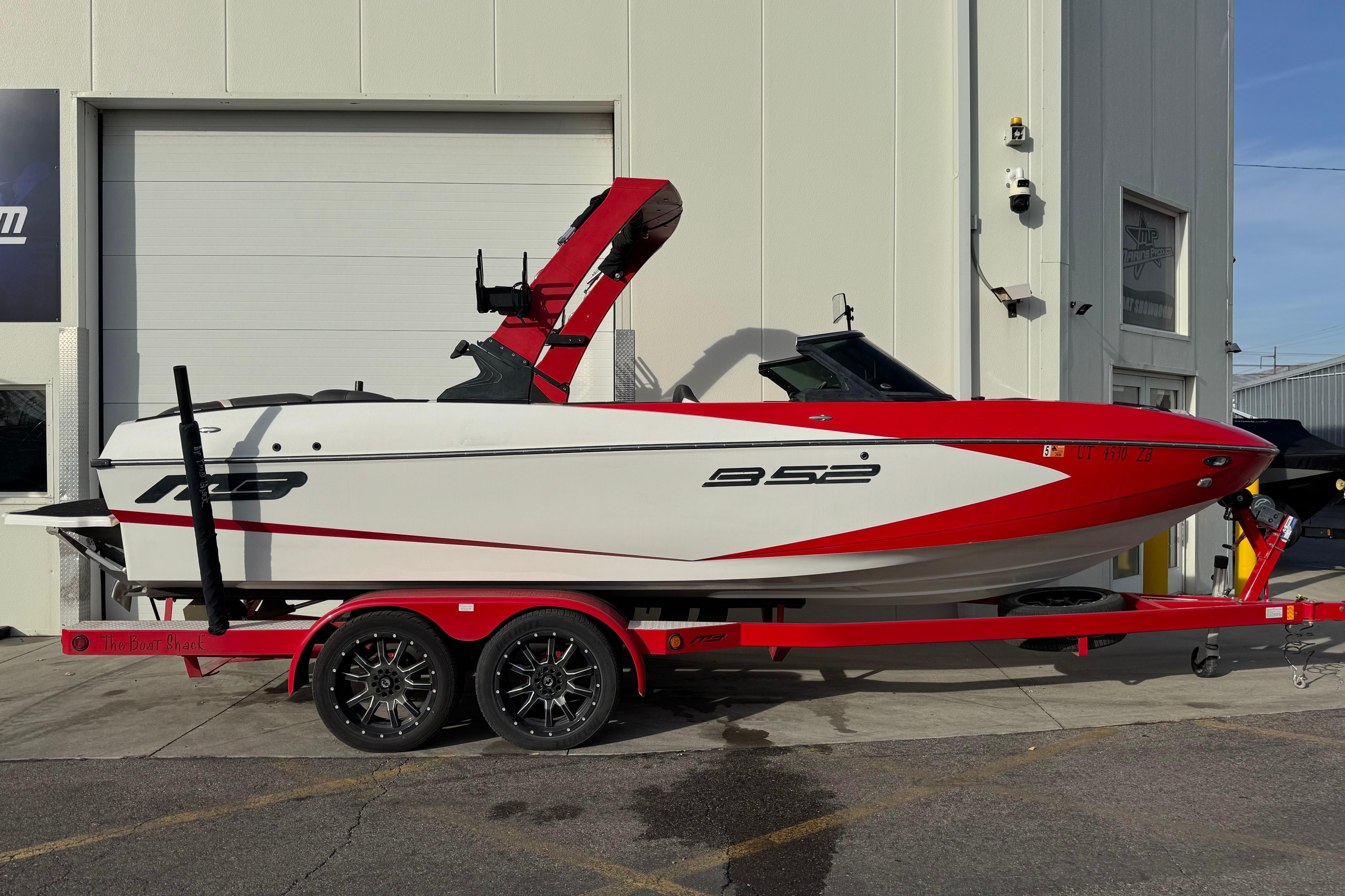 2020 MB B52 23 Classic