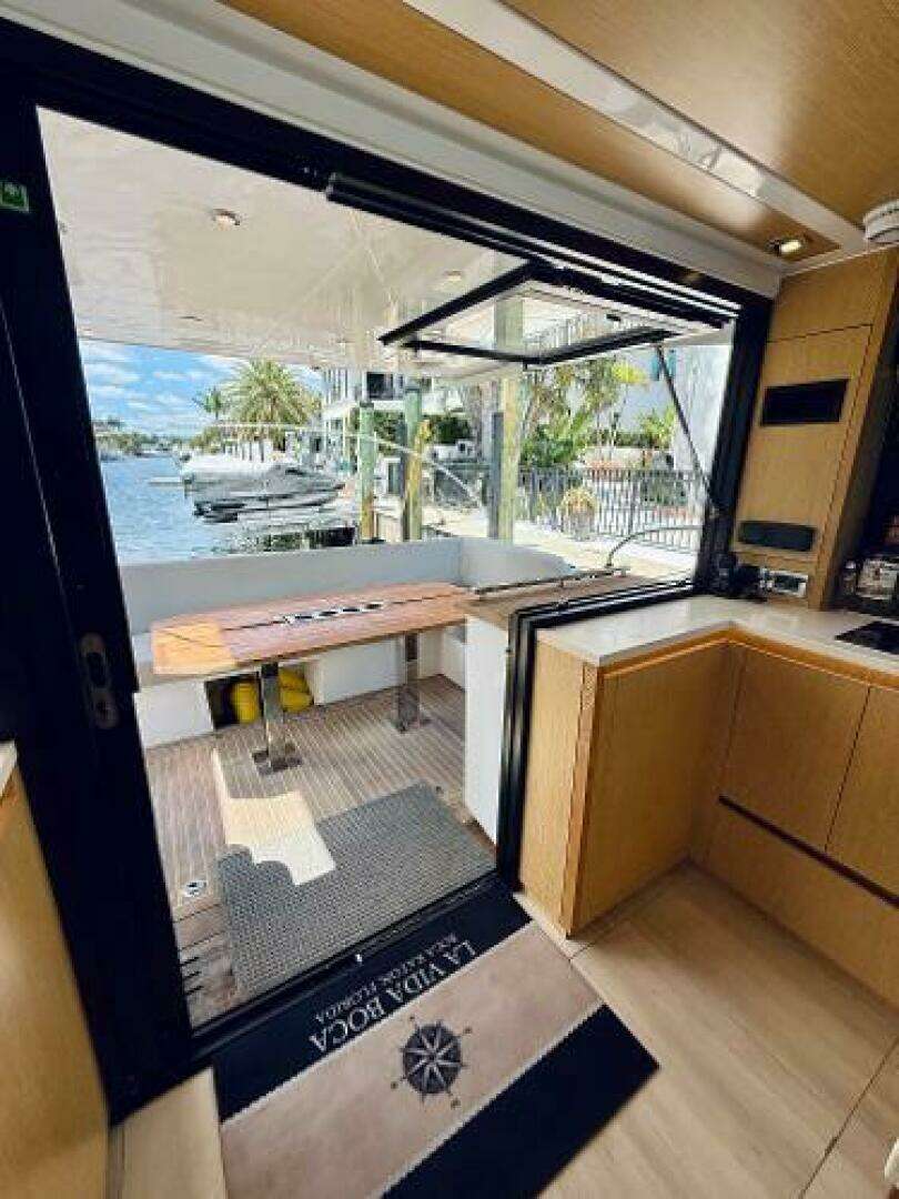 2019 Sealine F430 - Image 51