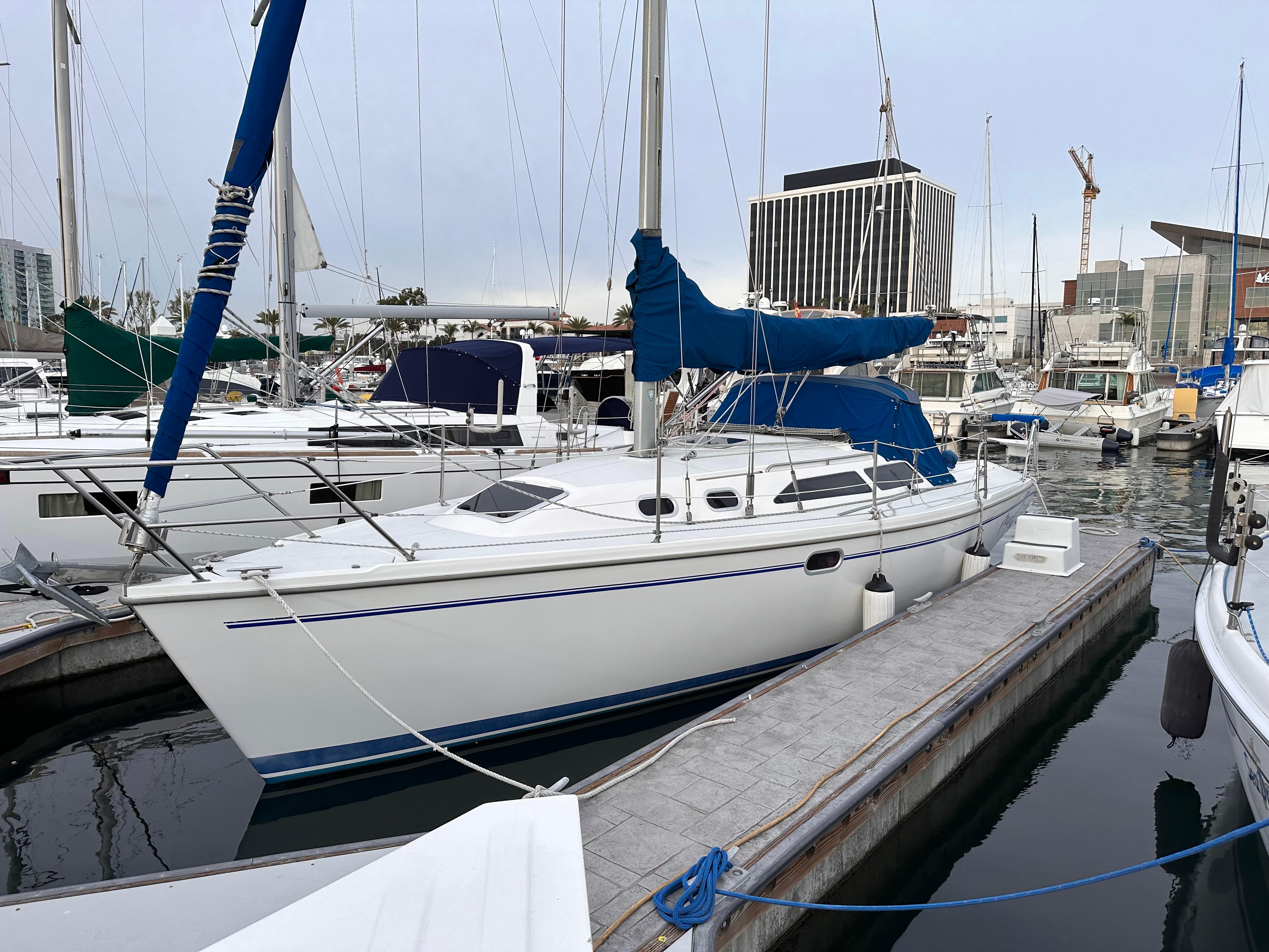 2000 Catalina 320