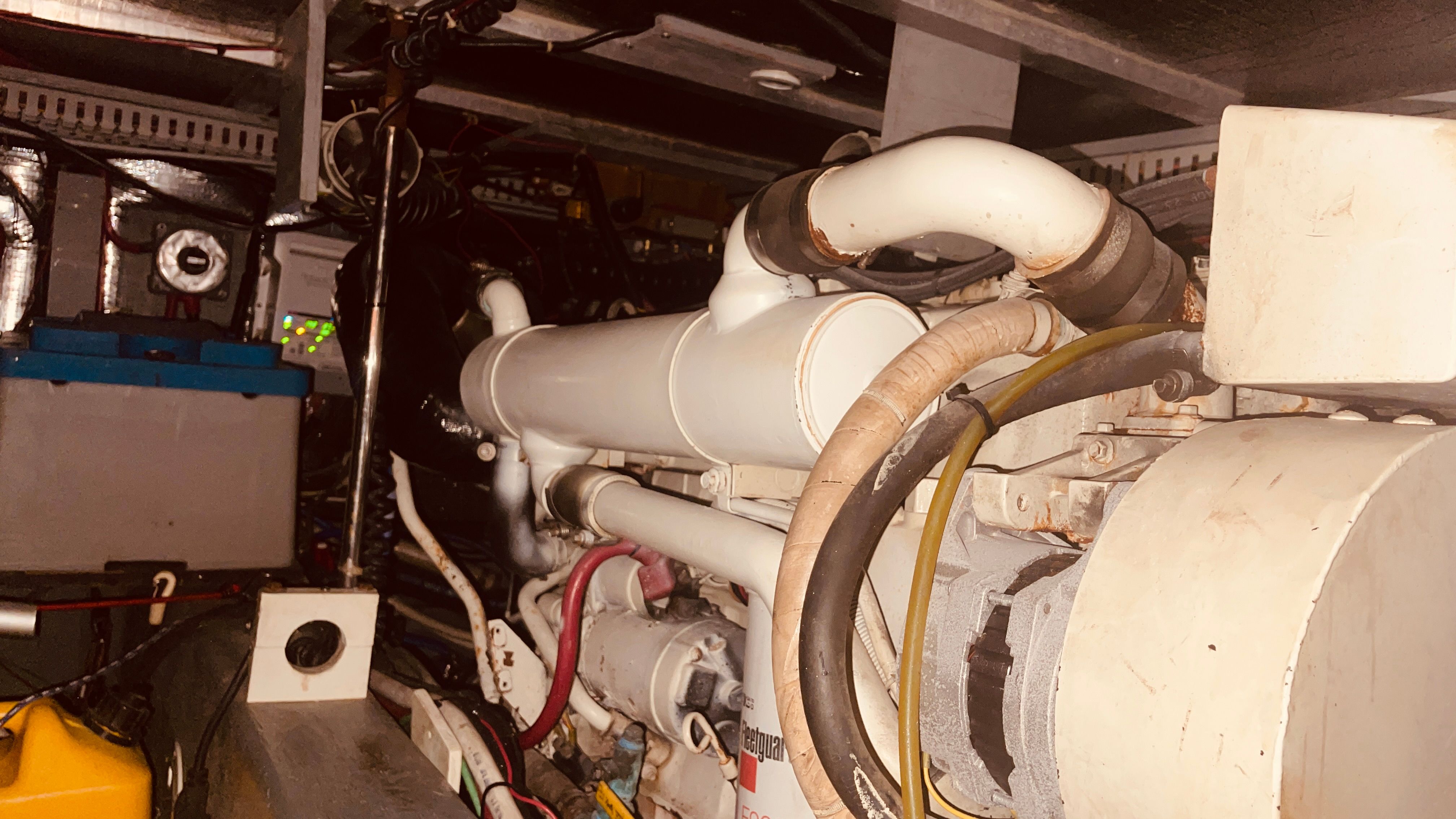 1997 Carver 500 Cockpit Motor Yacht - 69