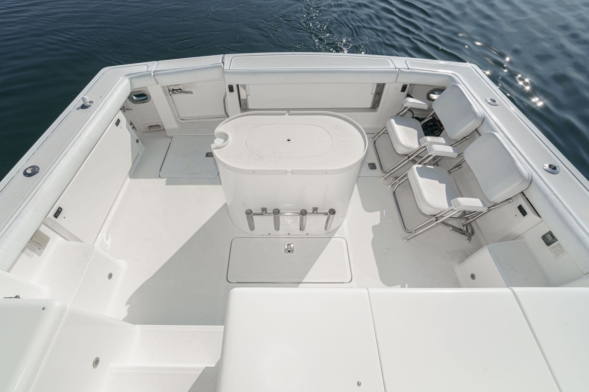 2002 Tiara Yachts 4100 Open - 18