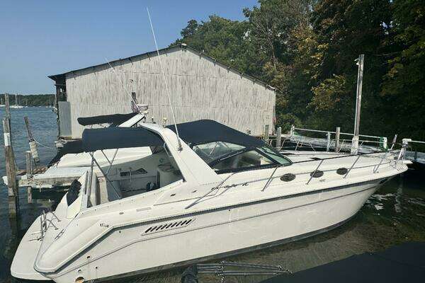 1995 Sea Ray Express Cruiser