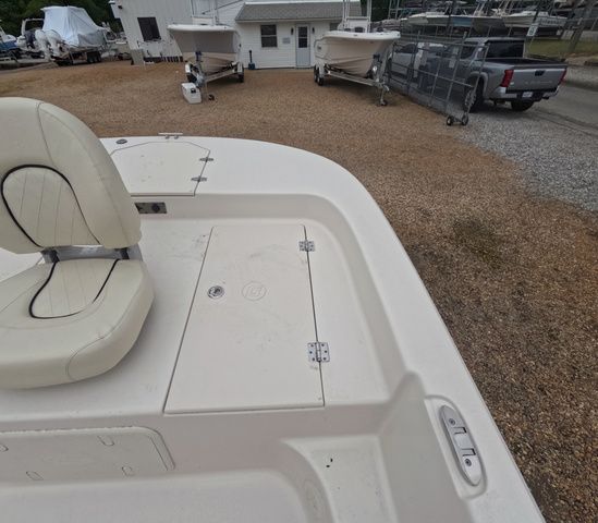 2025 Carolina Skiff LS Series 19LS - 19