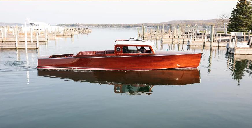 2015 Van Dam 35