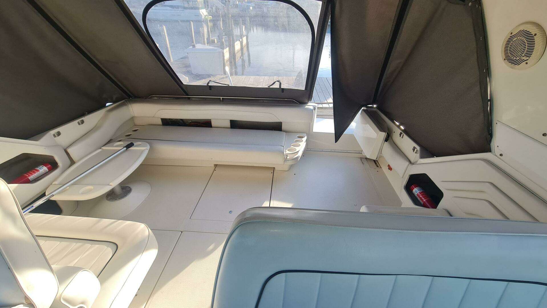 1995 Sea Ray 400 Express - Image 9