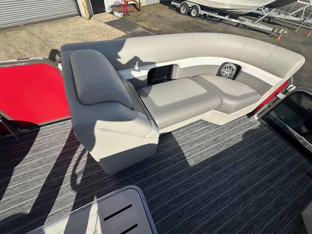2024 Premier 210 Sunsation RF - 10