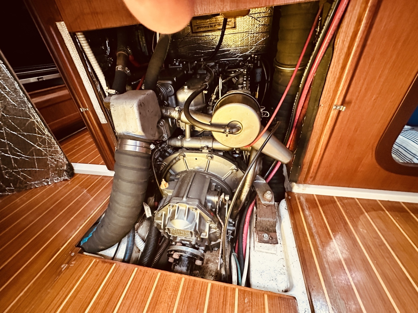 1995 Hunter — - Image 23