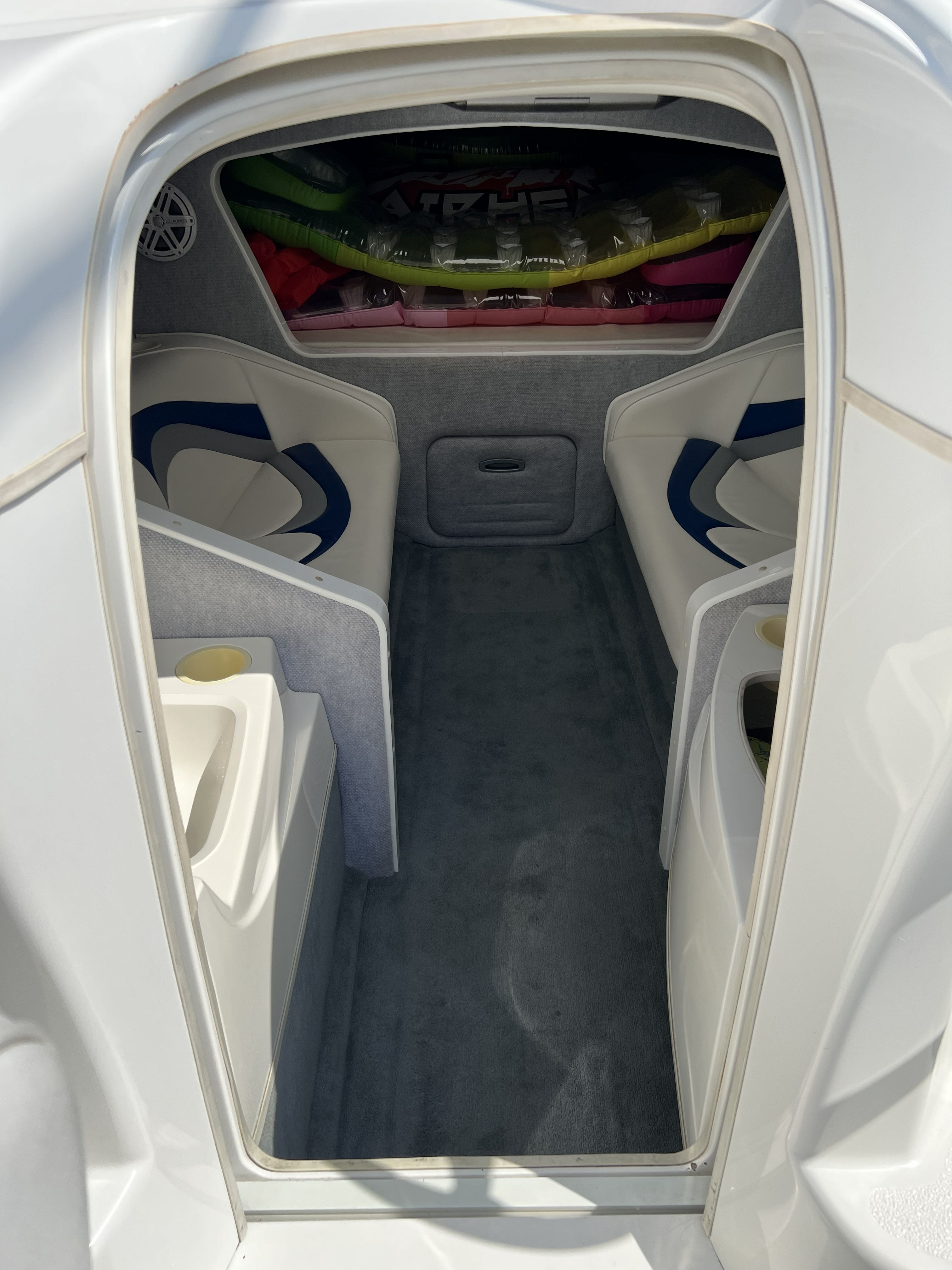 Interior of a 2007 Nordic Powerboats Heat with seating.