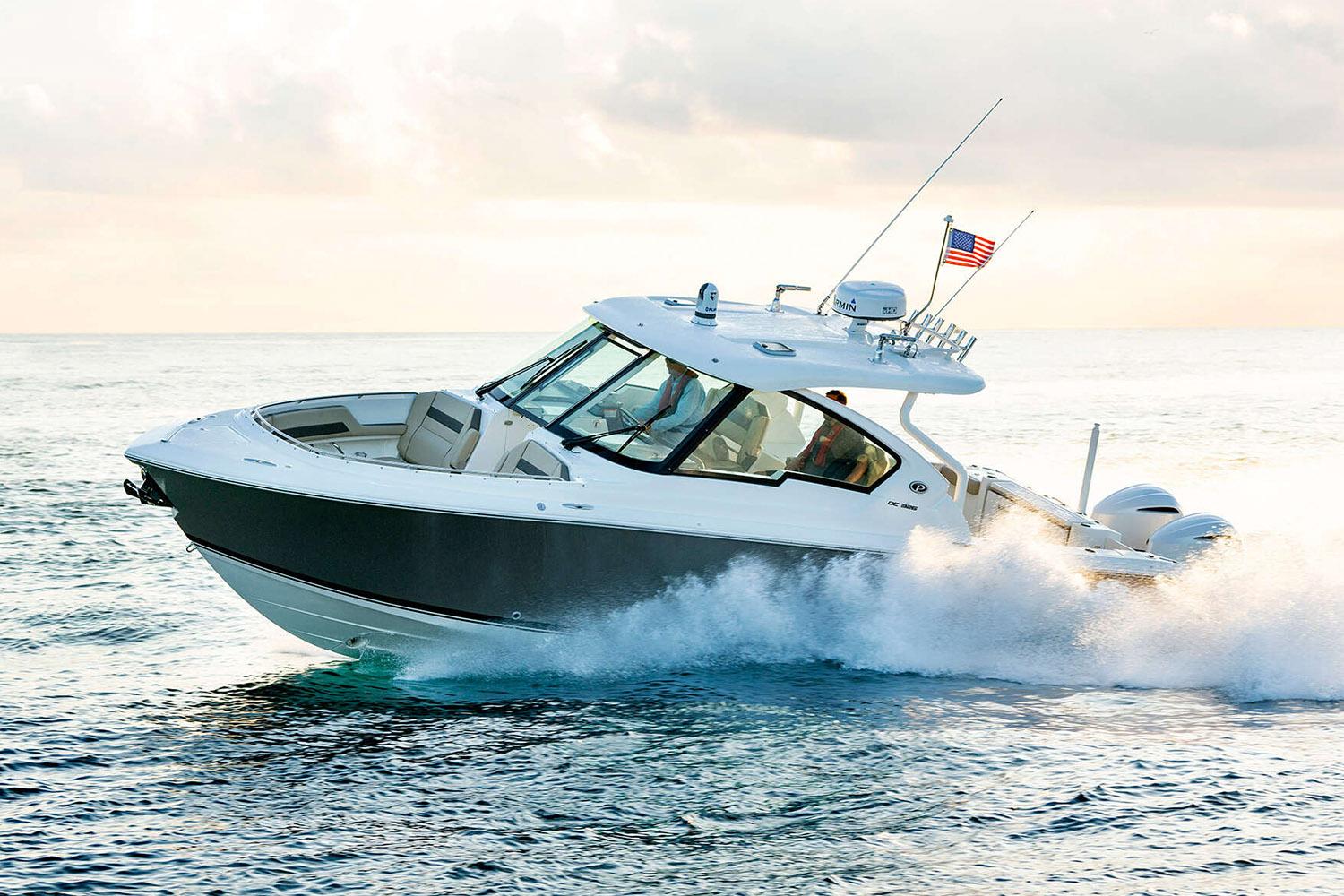 2024 Pursuit DC 326 Dual Console