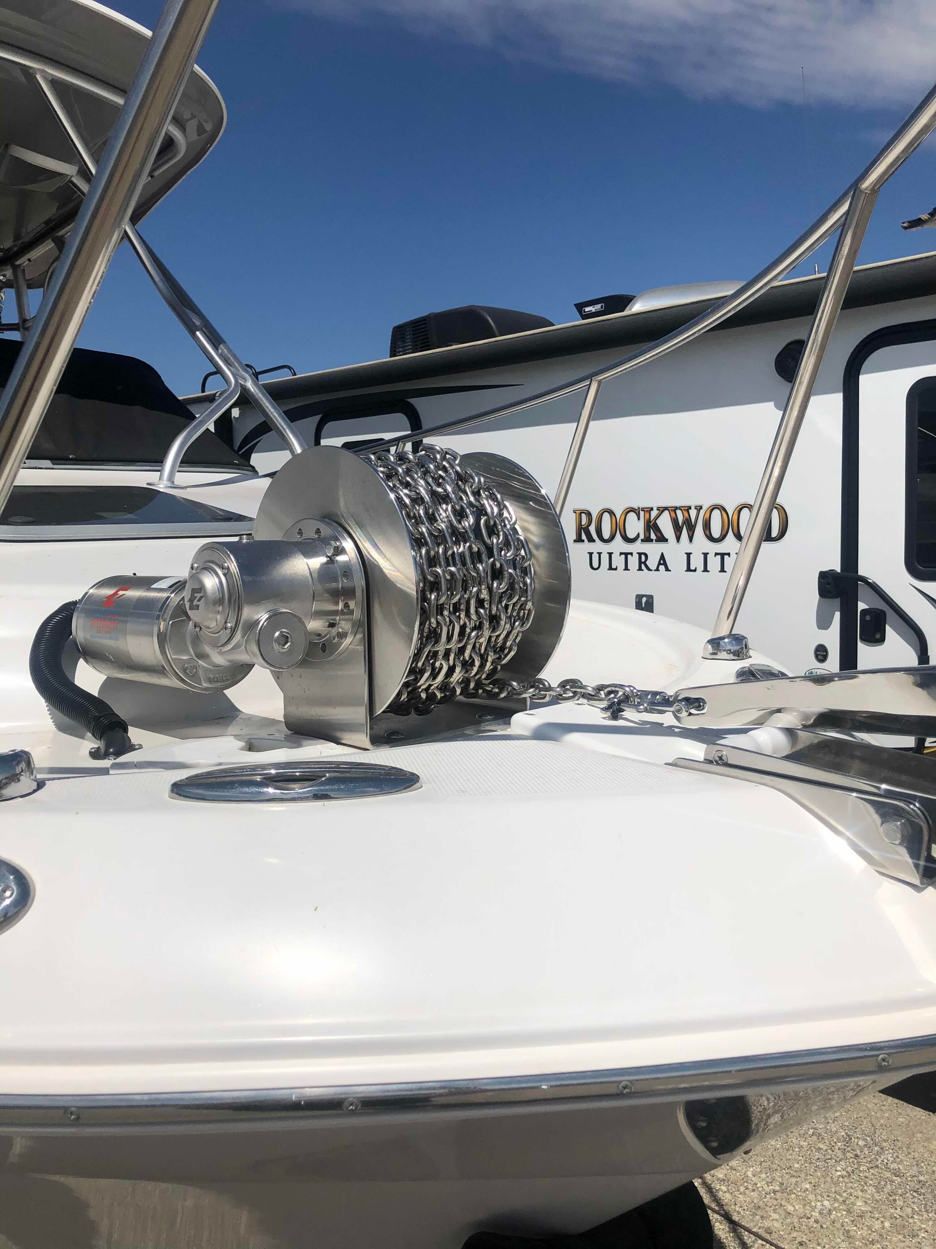 2012 Robalo R225 Walkaround - 9