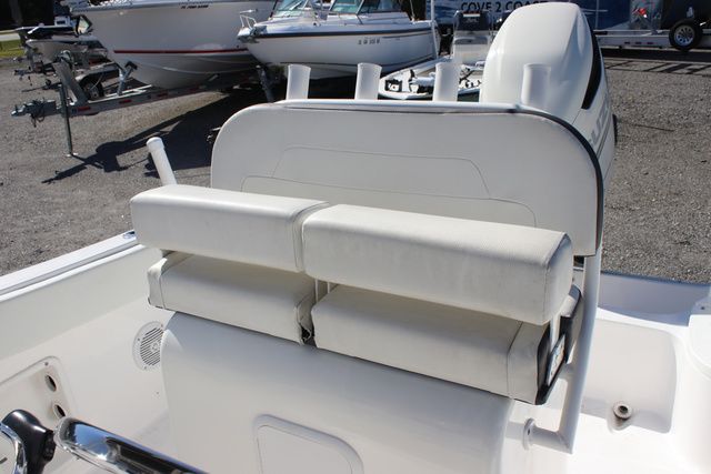 2023 Clearwater 2300 Center Console - 7