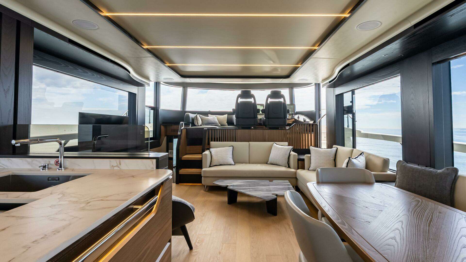 2025 Absolute Navetta 64 - Image 18