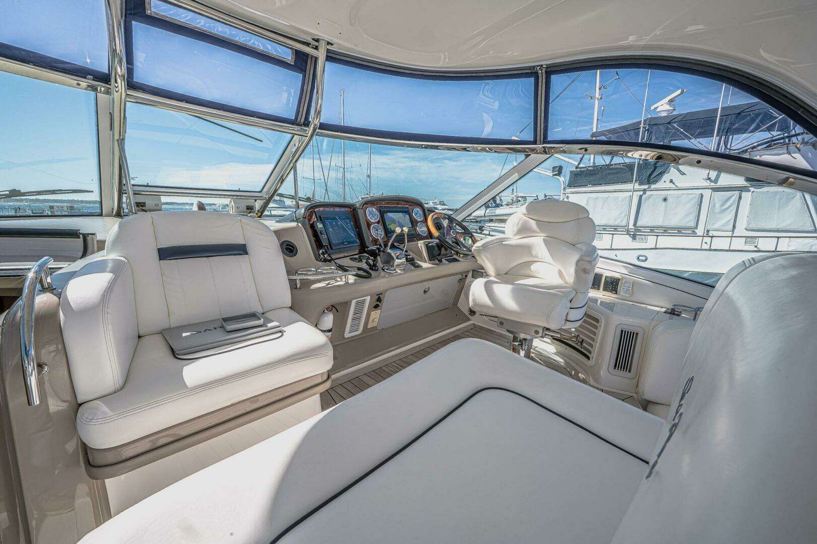 2005 Sea Ray 500 Sundancer - Image 23