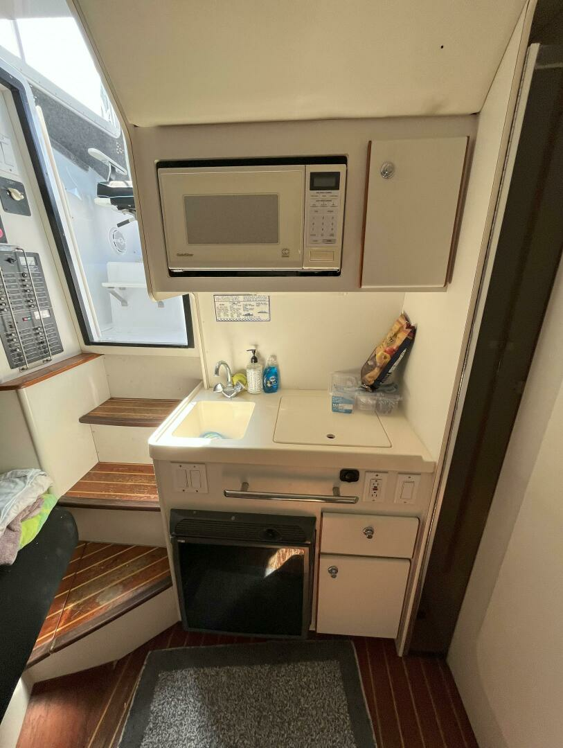1997 Pursuit 300 Offshore - Image 5