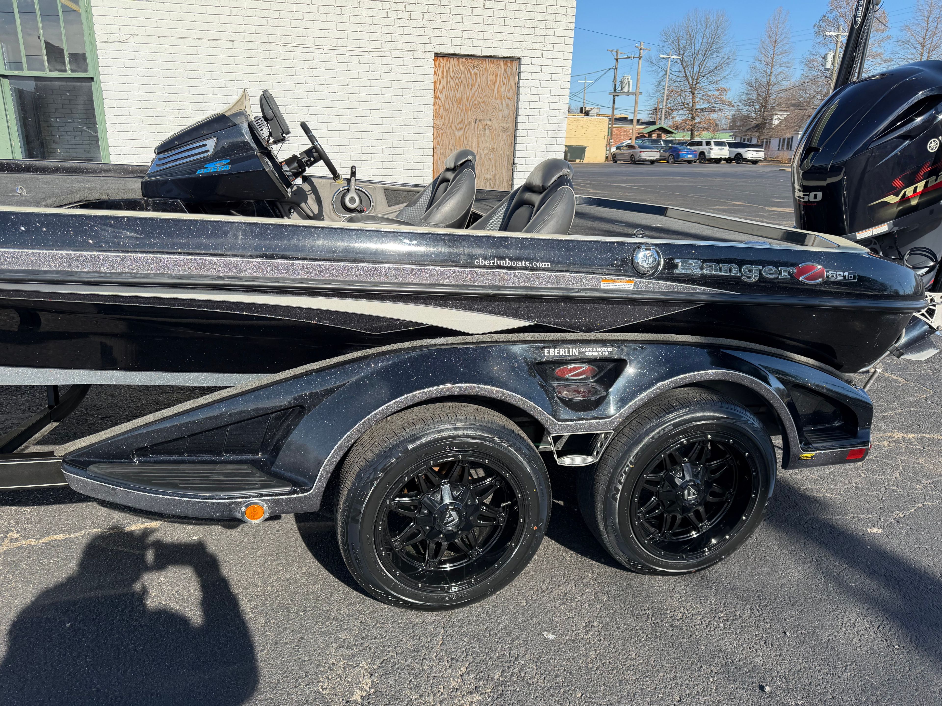 2018 Ranger 521C - 11