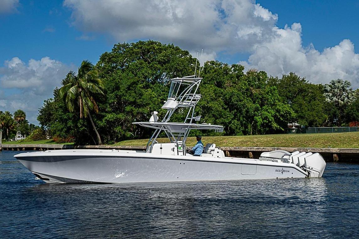 2022 Bahama 41