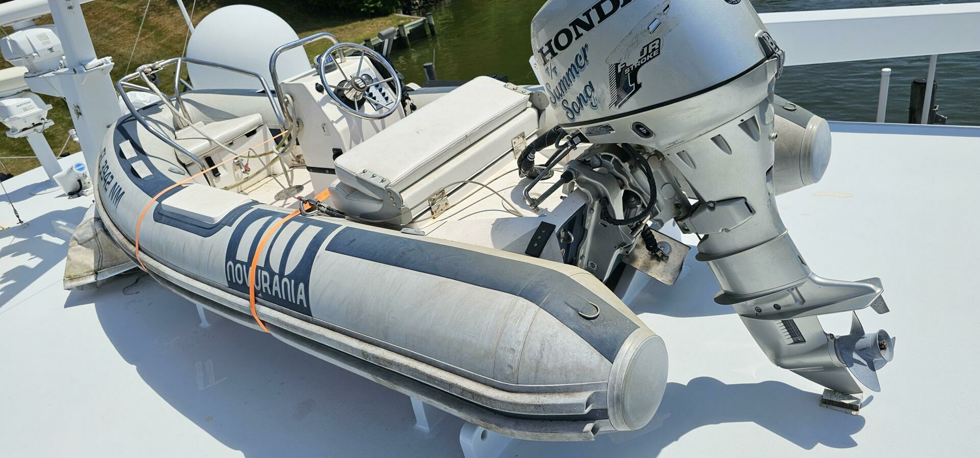 1969 Derecktor Hunt Motor Yacht - Image 28