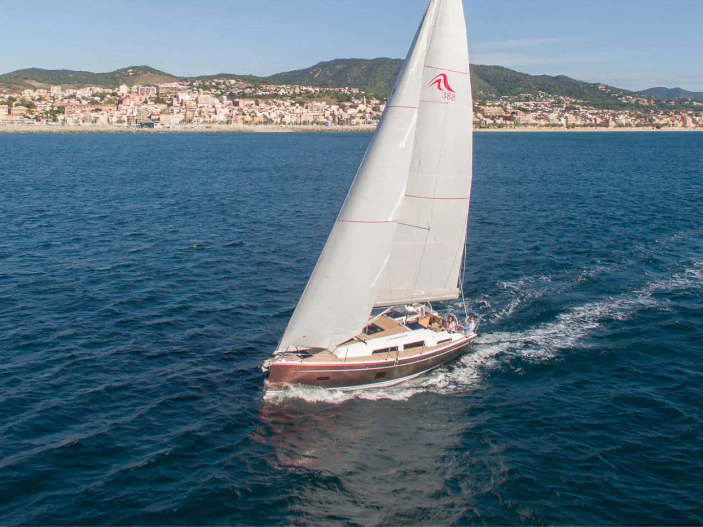 2025 Hanse 388 - Image 3