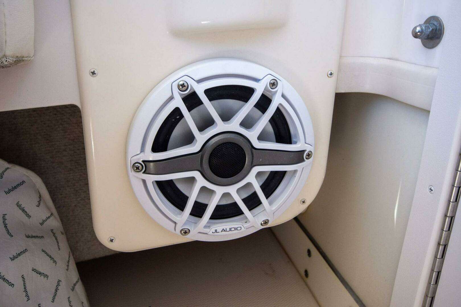 2004 Grady-White Sailfish 282 - Image 25