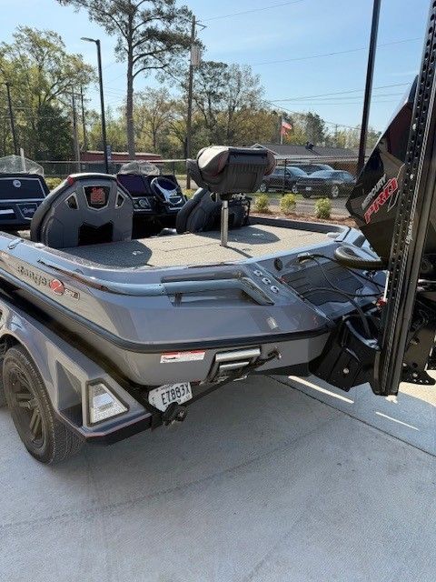 2023 Ranger 521 - 6