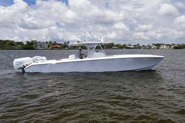 2017 Bahama 41 Bahama