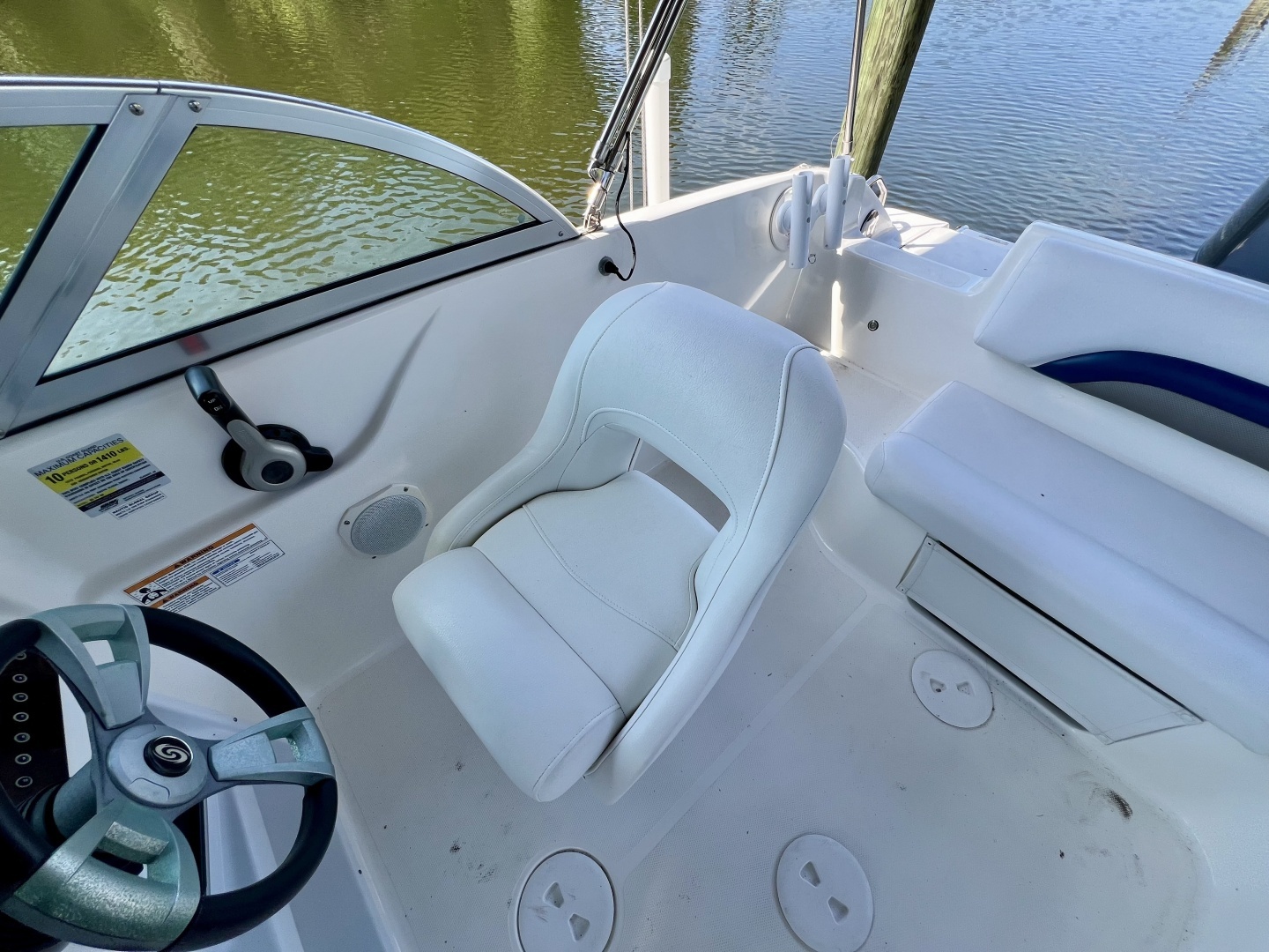 2013 Hurricane SunDeck 187 OB - Image 33
