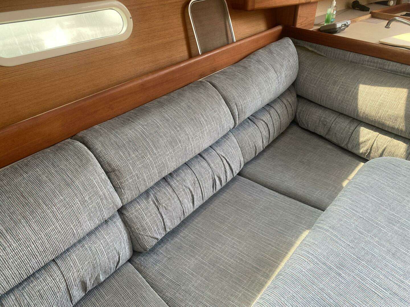 1997 Hunter — - Image 11