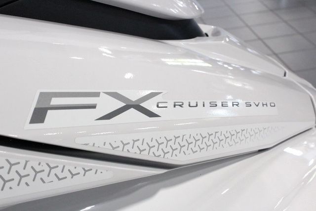 2026 Yamaha WaveRunner FX Cruiser SVHO - 15