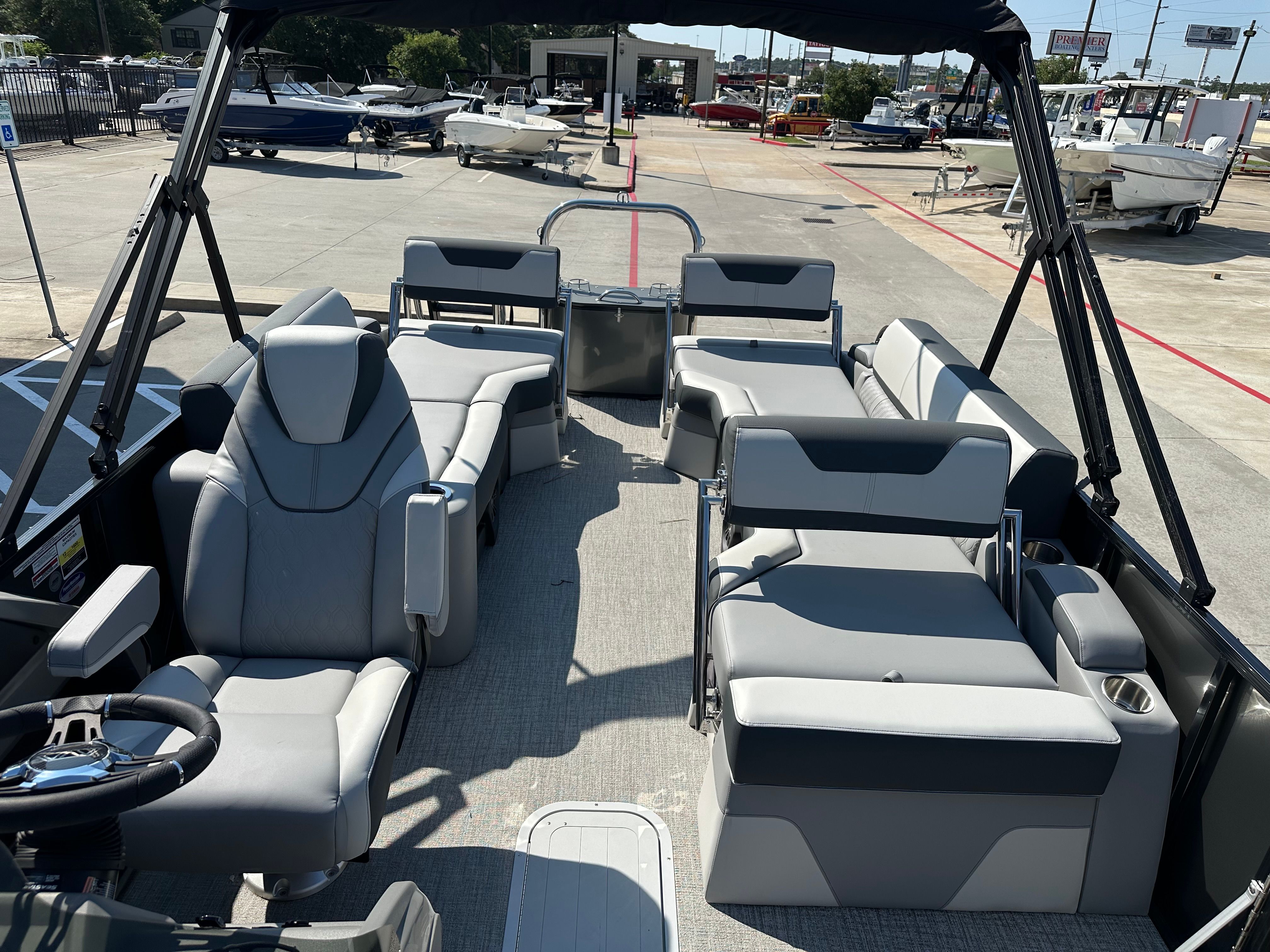 2025 Avalon LSZ Quad Lounge Shift - 23' - 16