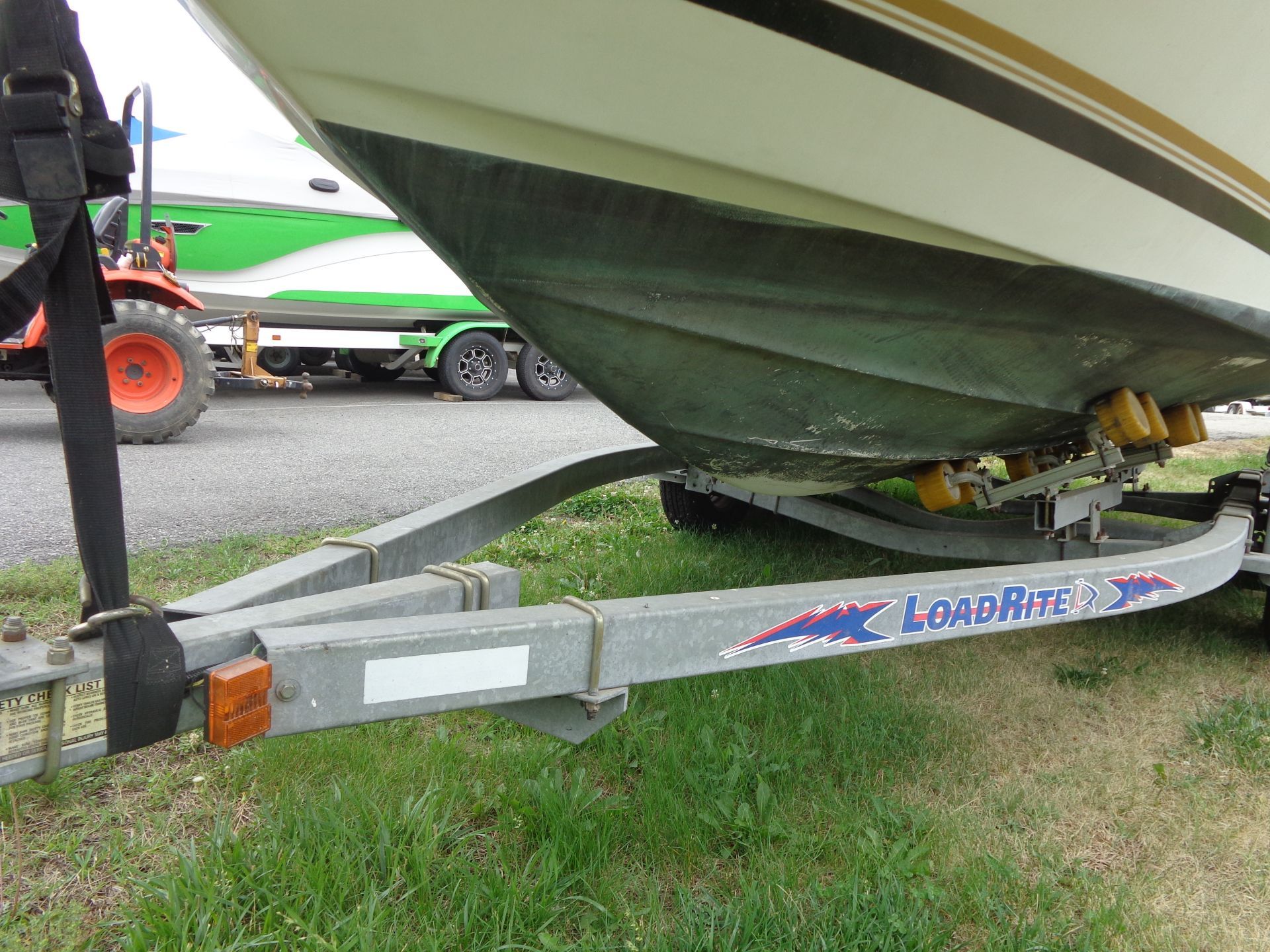 1999 Sea Ray Express Cruiser - 7