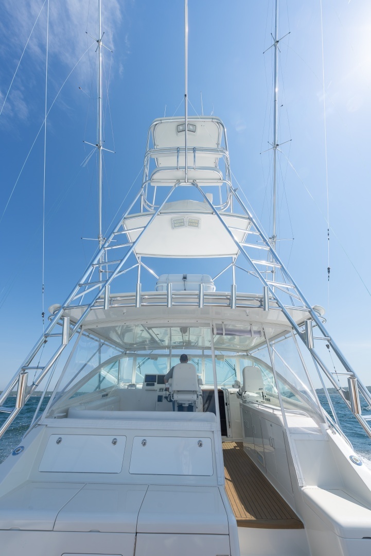 2002 Cabo 45 Express - Image 28