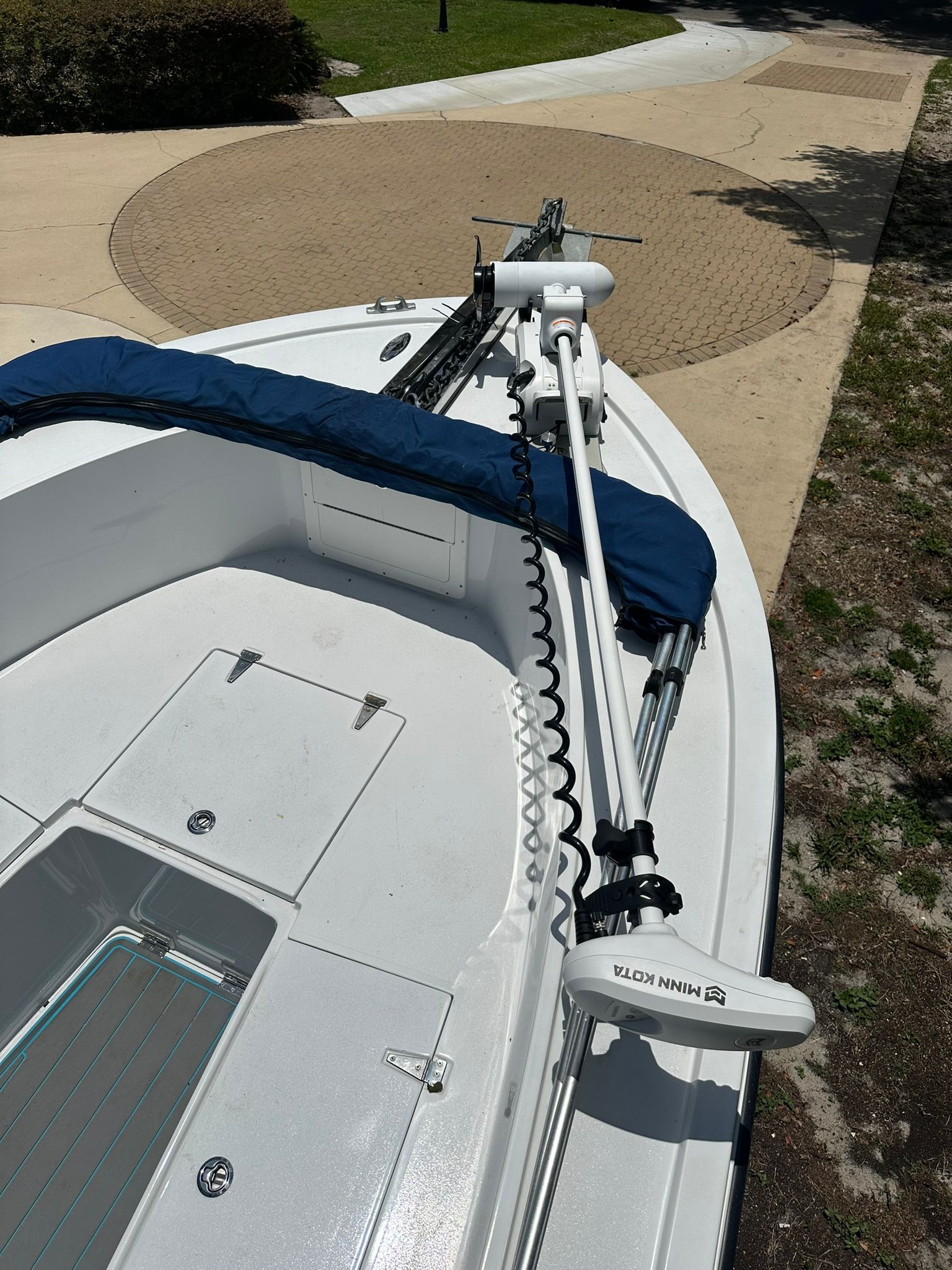 1990 Mako 241 Center Console - 12