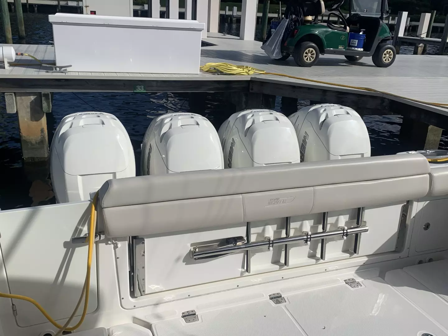 2017 Boston Whaler 420 Outrage - Image 7