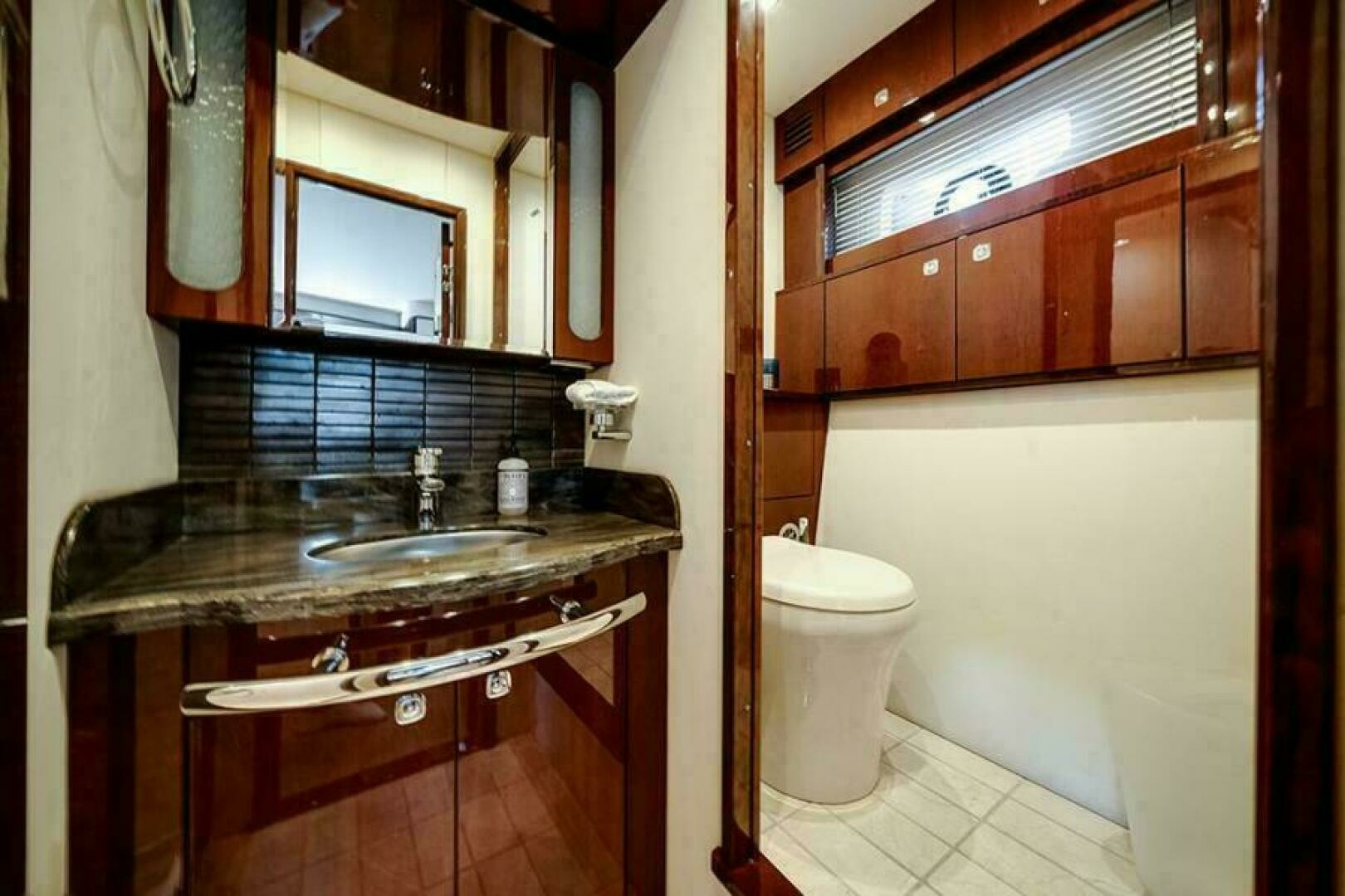2012 Sea Ray 610 Sundancer - Image 33