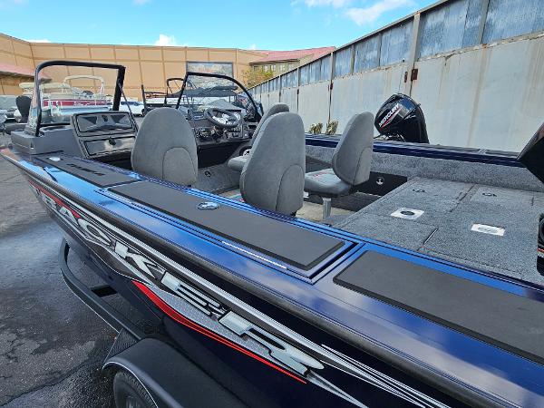 2023 Tracker Targa V-18 WT fishing boat with seating and console.