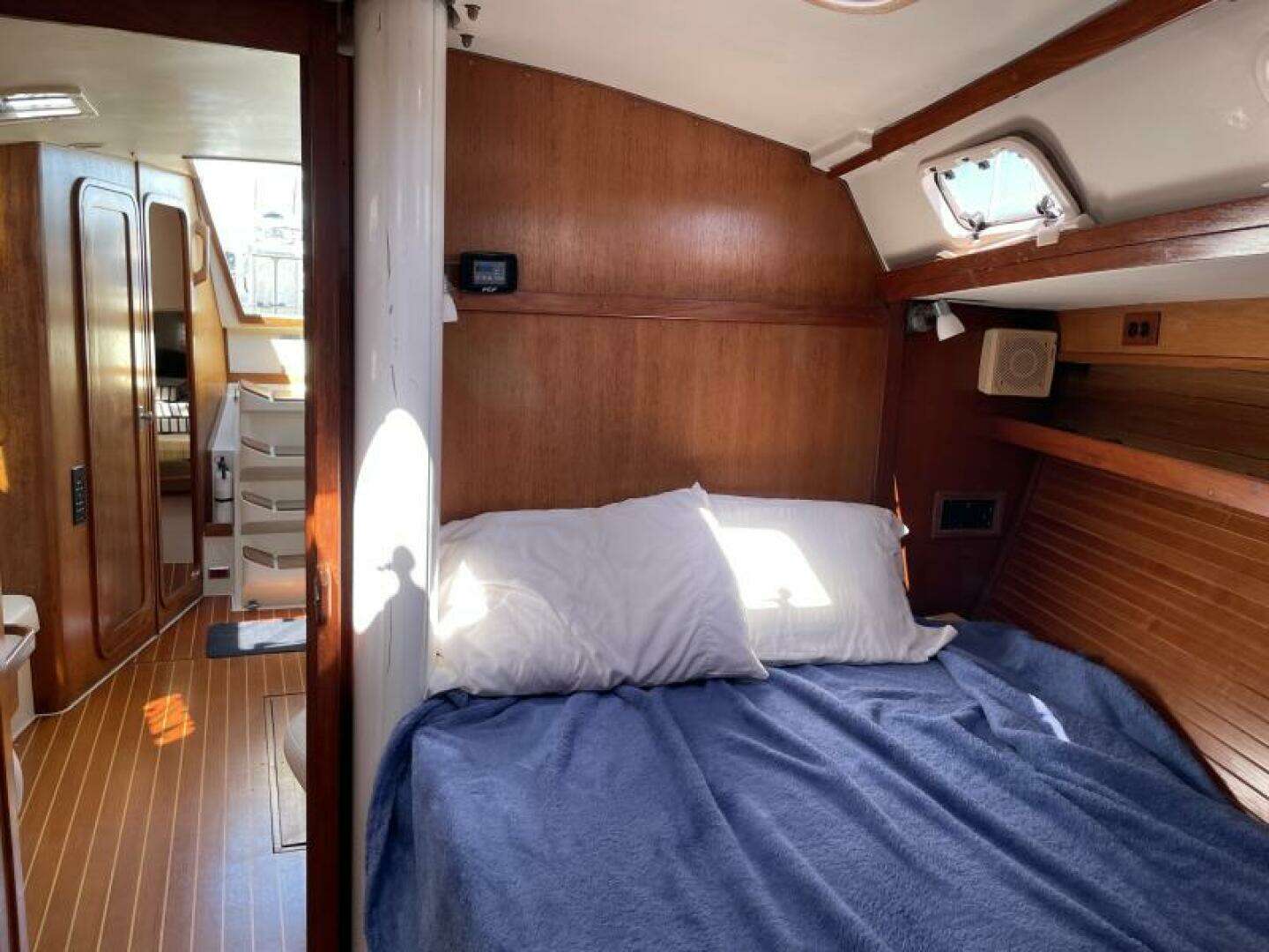1991 Catalina 42 MKI - Image 40