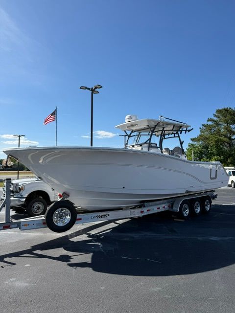 2017 Sea Fox 328 Commander