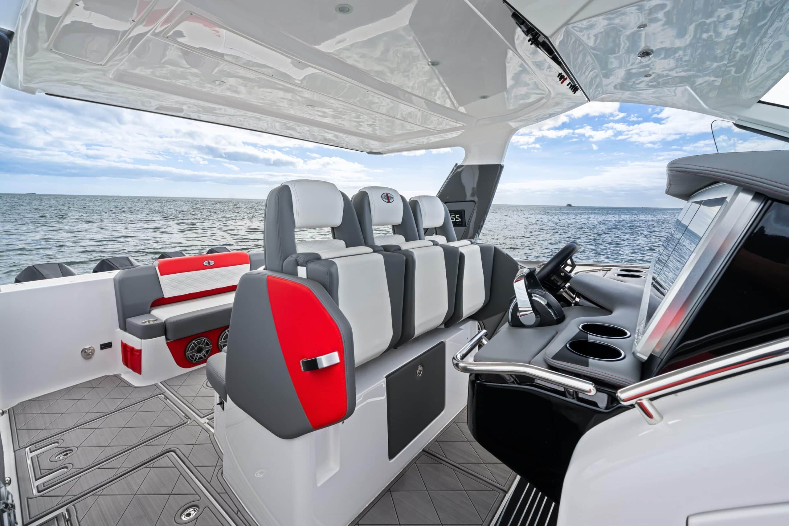 2022 Cigarette 42' Auroris - 28