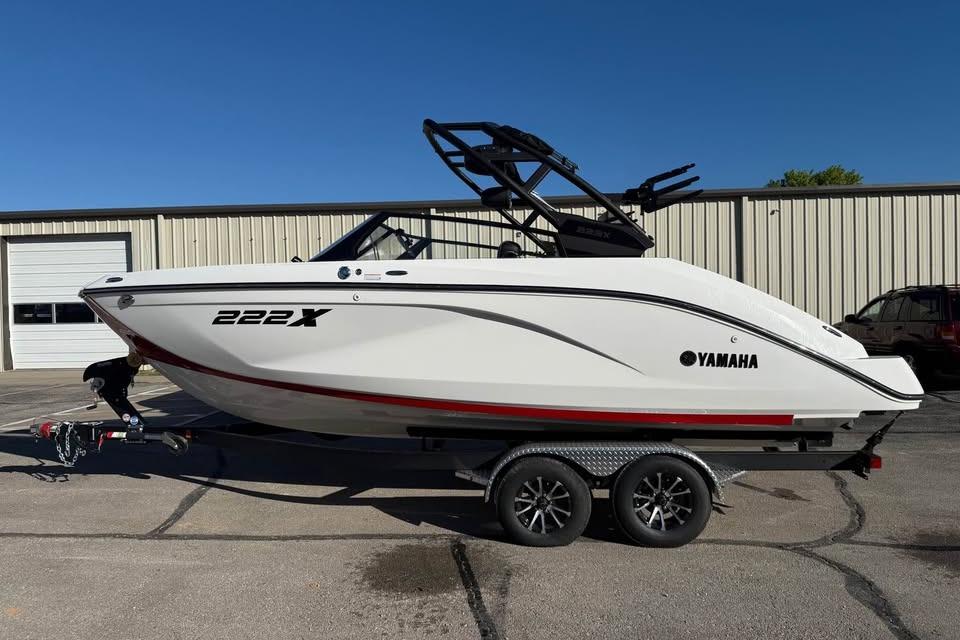 2026 Yamaha Boats 222XD