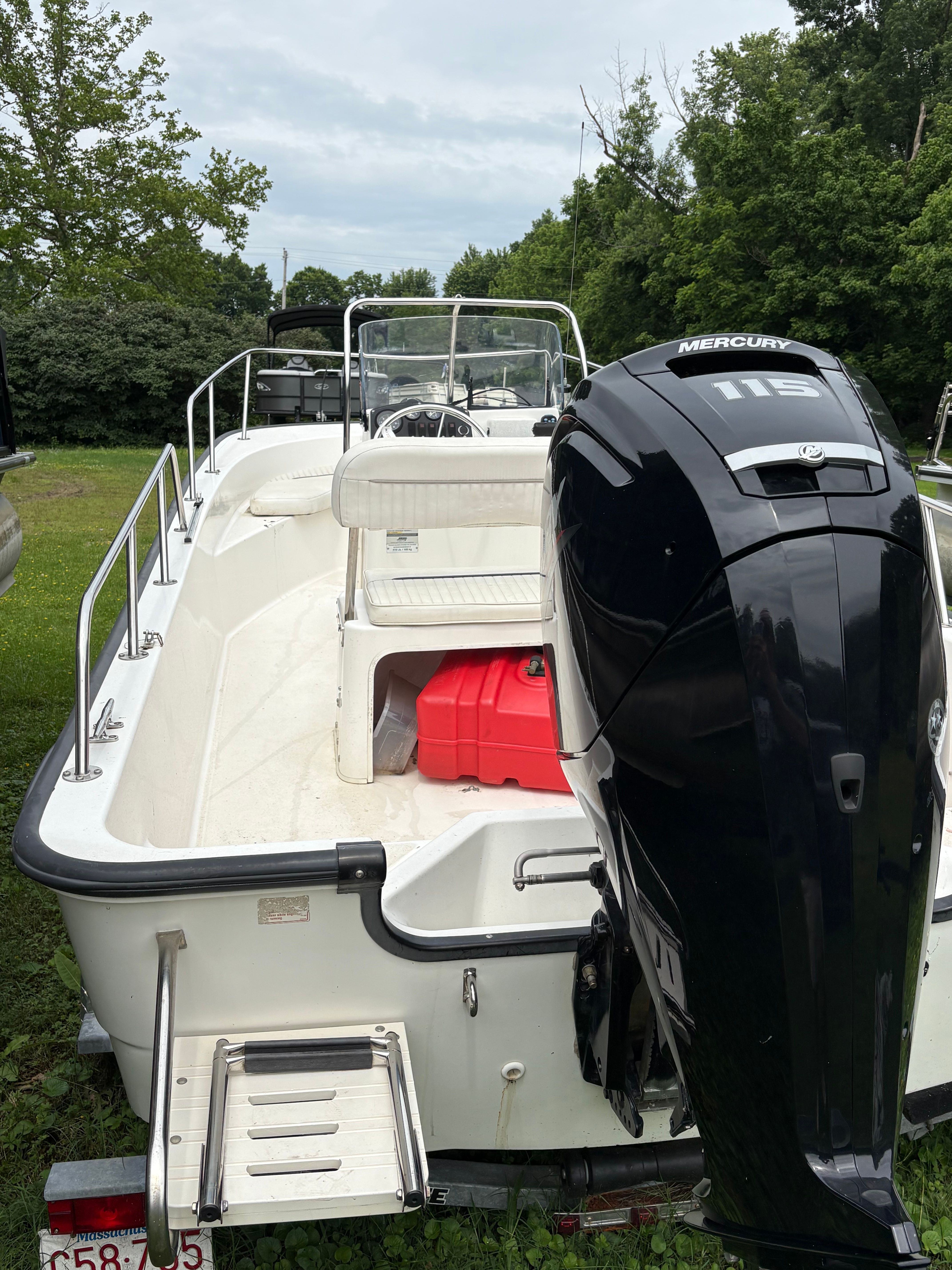 2005 Boston Whaler 17 Montauk - 2