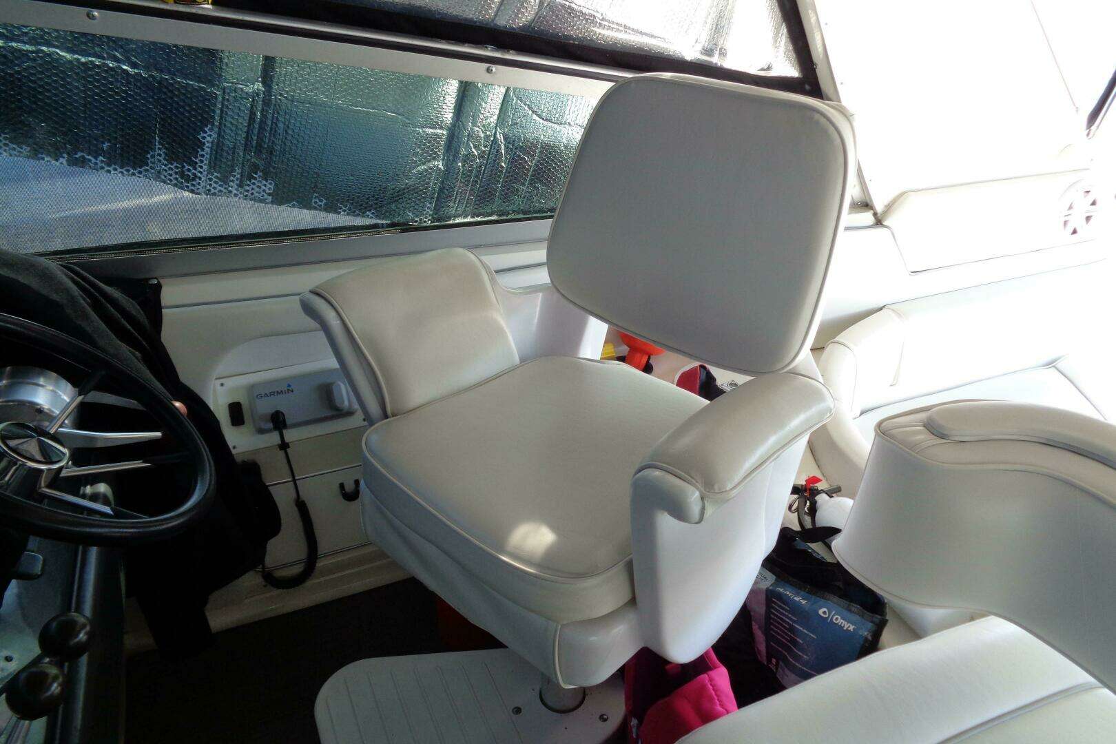 1991 Sea Ray 480 Sundancer - Image 30