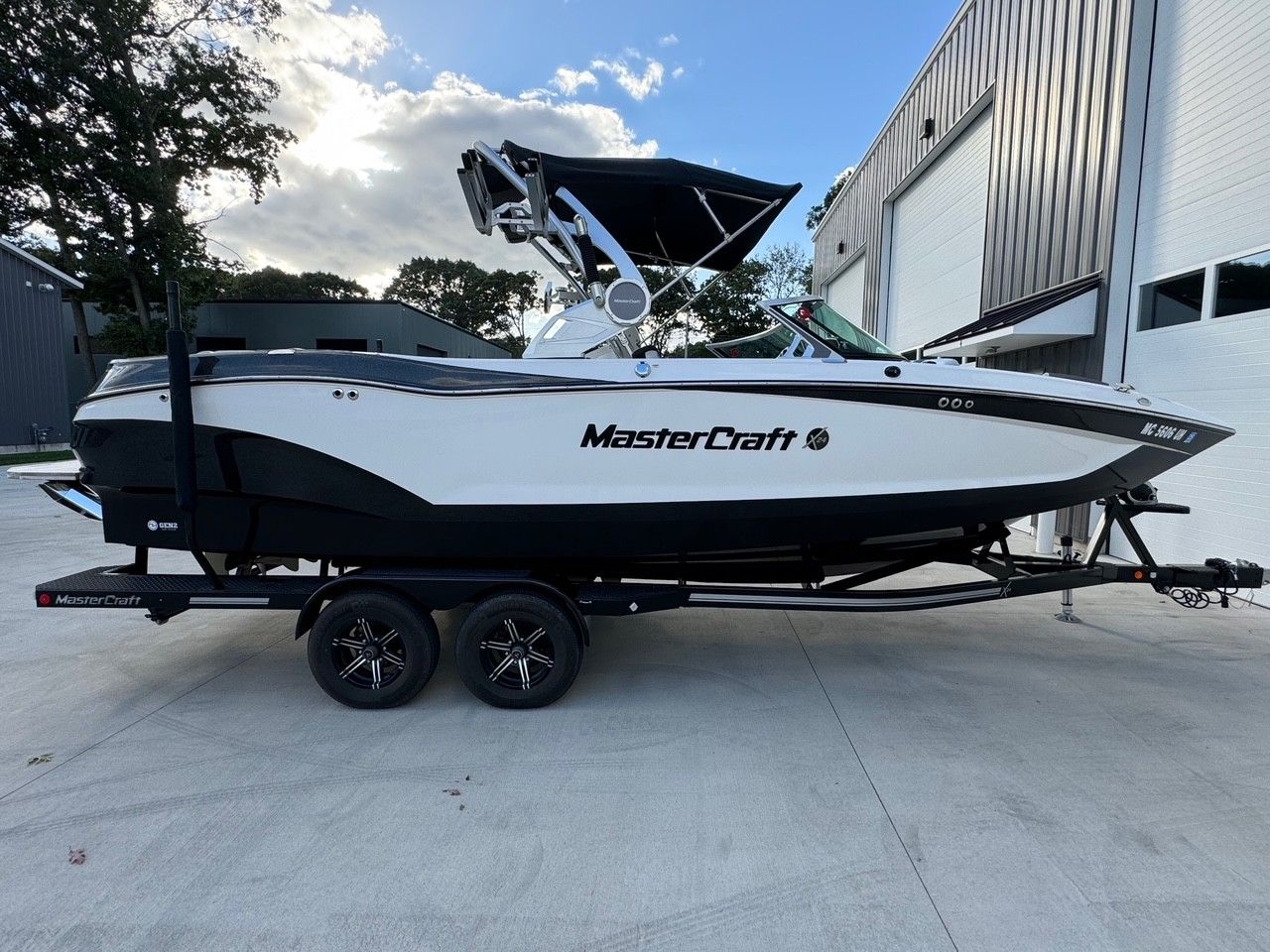 2019 MasterCraft X24